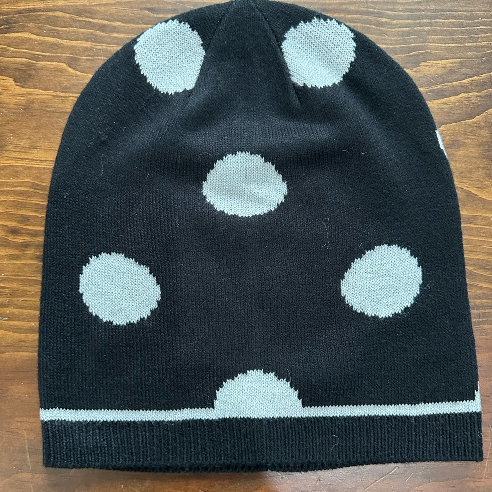 Kensie Black and Gray Polka Dot Beanie